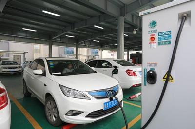你開(kāi)上電動(dòng)汽車(chē)了嗎?杭州電動(dòng)汽車(chē)每天用電超20萬(wàn)度
